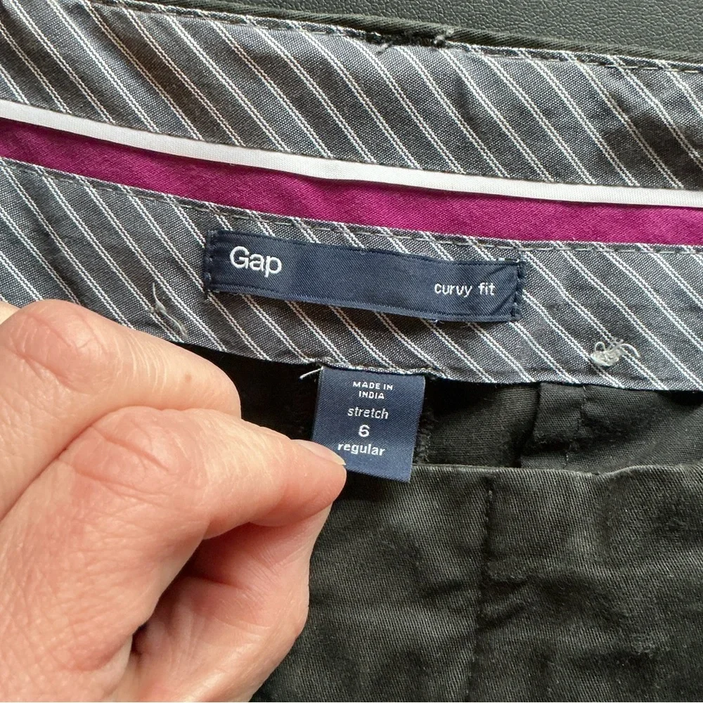GAP Black Curvy Fit Pants with Pinstripe Waistband Accent